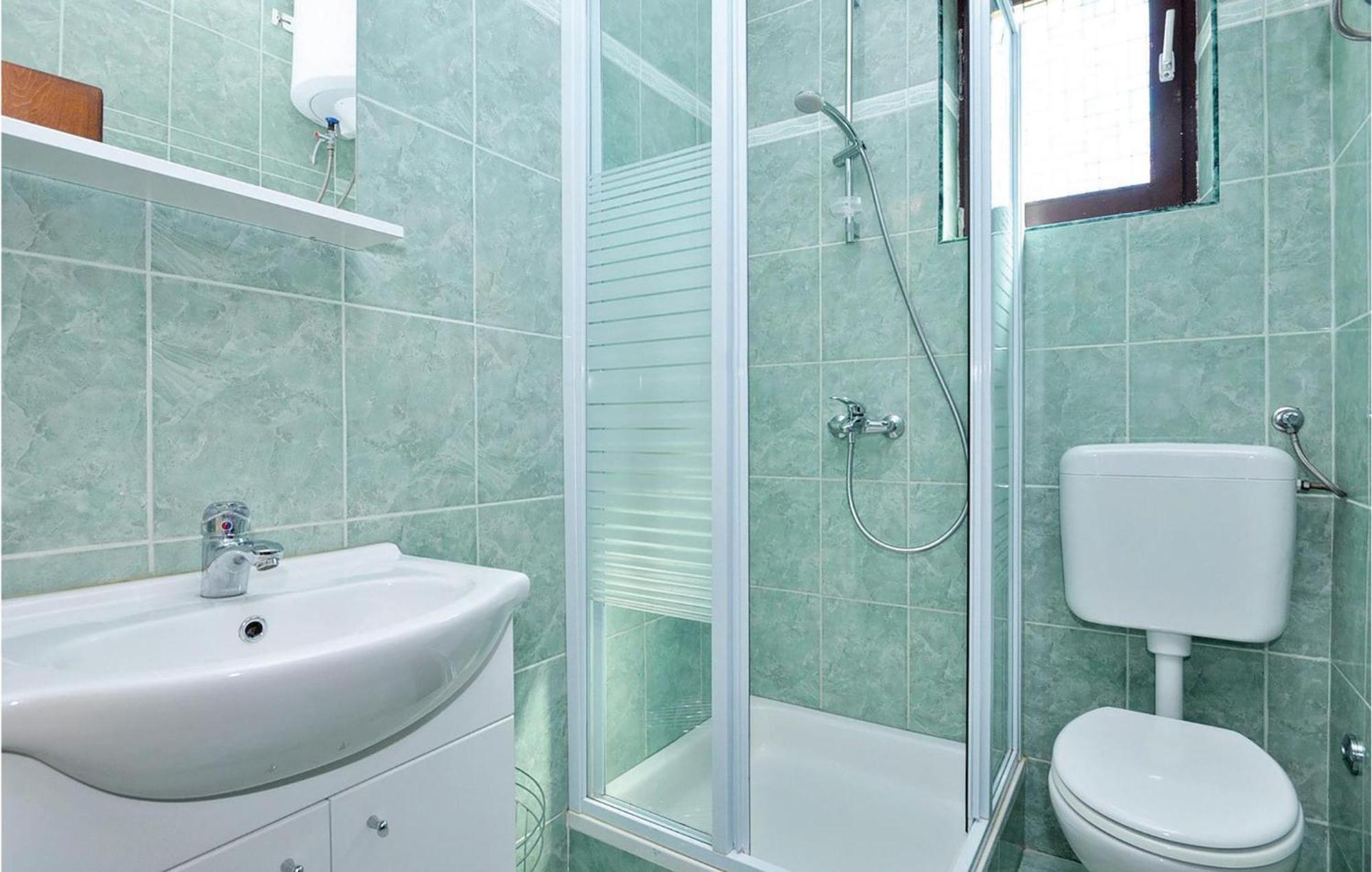 2 Bedroom Lovely Apartment In ستاريغغاد باكلينتسا المظهر الخارجي الصورة